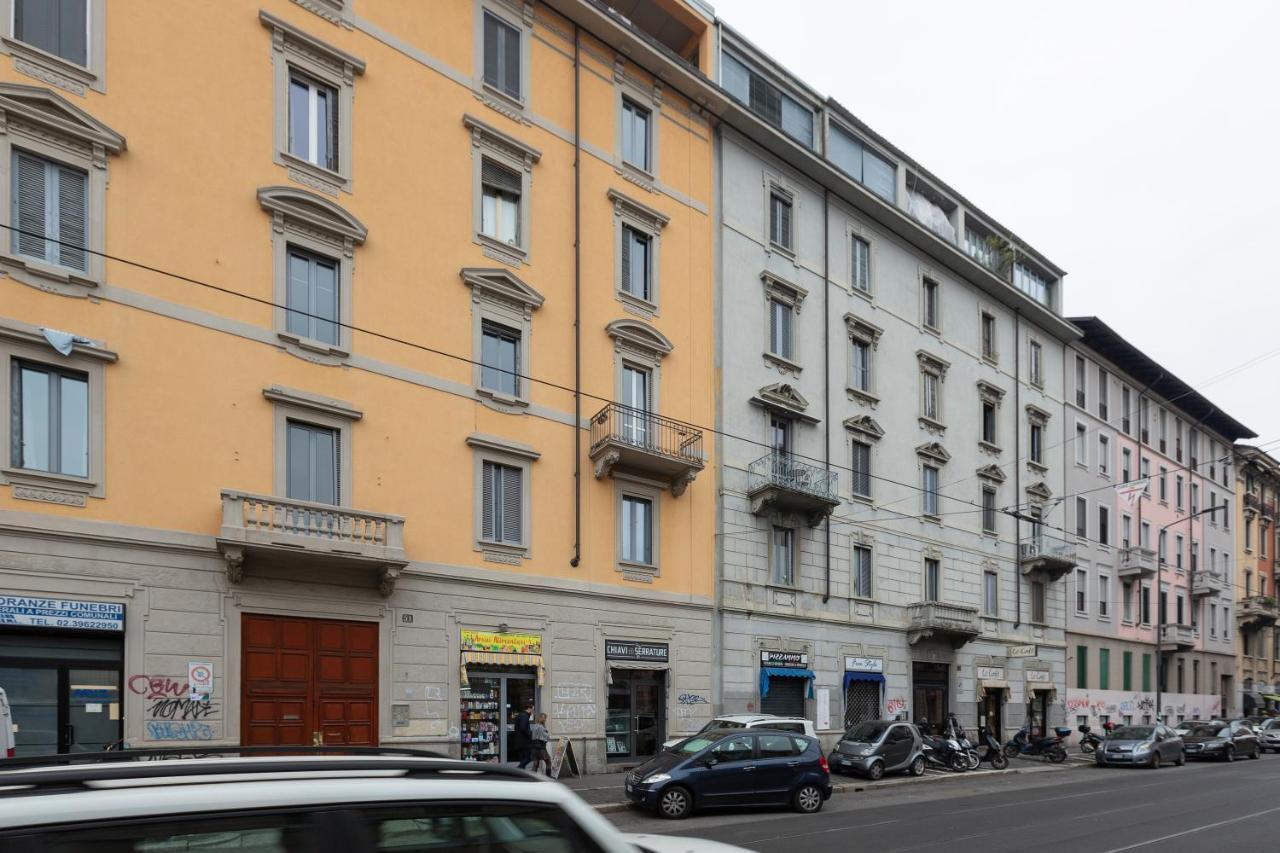 Famagosta M2 Subway Apartment Milan Bagian luar foto